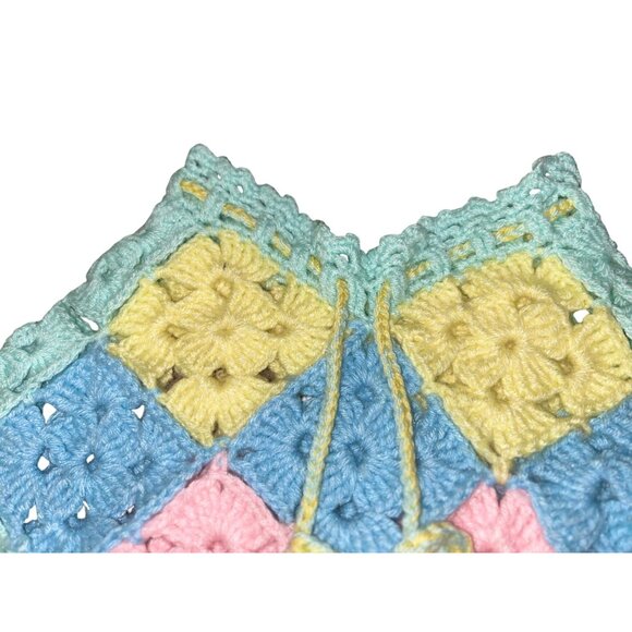 Vintage Handmade Crochet Girls Poncho 2T–4T? Pastel Granny Square Fringe - Picture 4 of 9